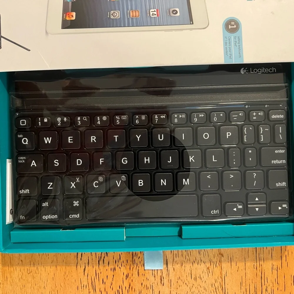 Logitech iPad Mini keyboard